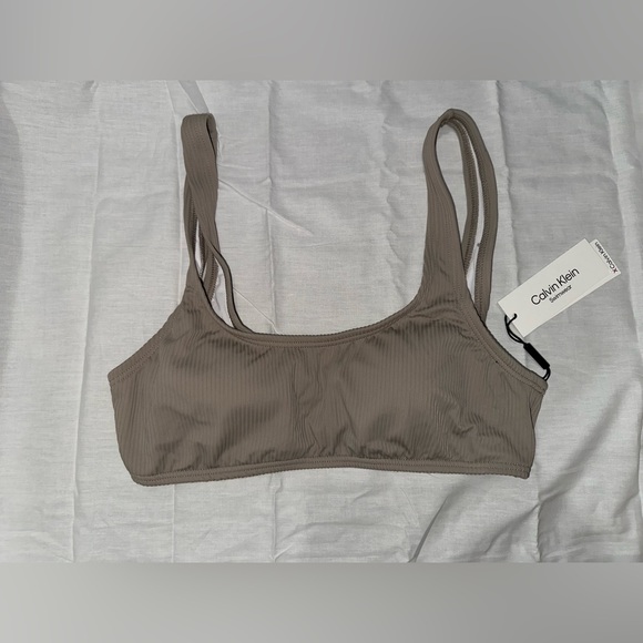 Calvin Klein swimwear - Picture 2 of 3